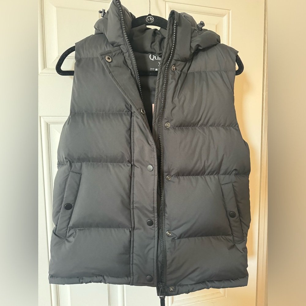 NWT Quince Women’s Responsible Down Puffer Vest